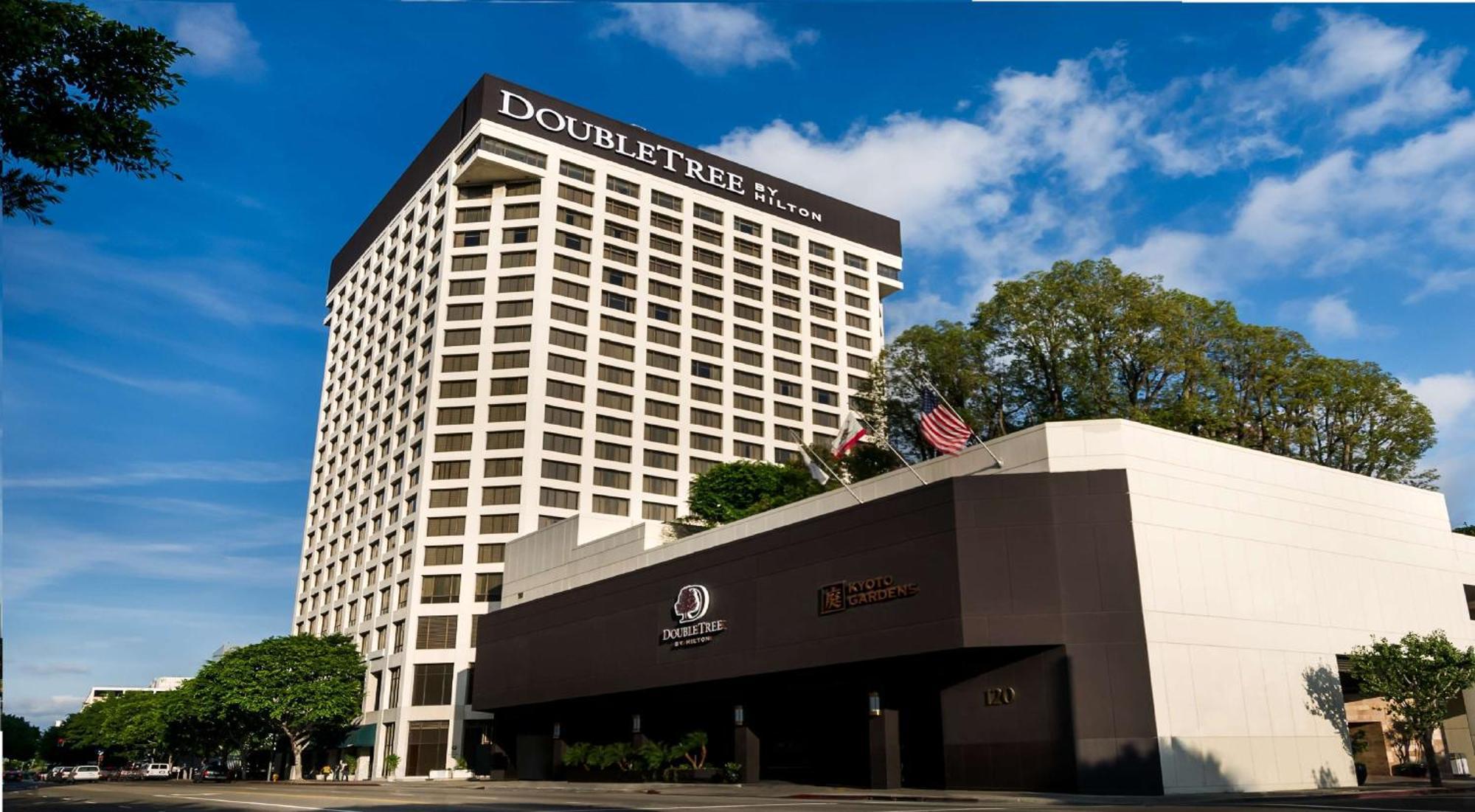 Doubletree By Hilton Los Angeles Downtown מראה חיצוני תמונה